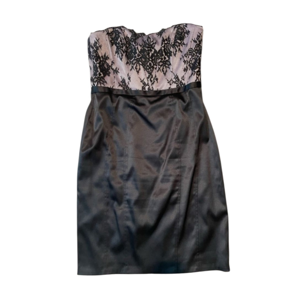 White House Black Market Cocktail Strapless dress. Size 10.